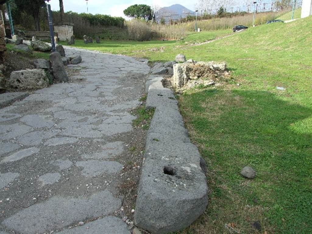 Via del Vesuvio. Looking north along the east side of the Vesuvian Gate. December 2006.