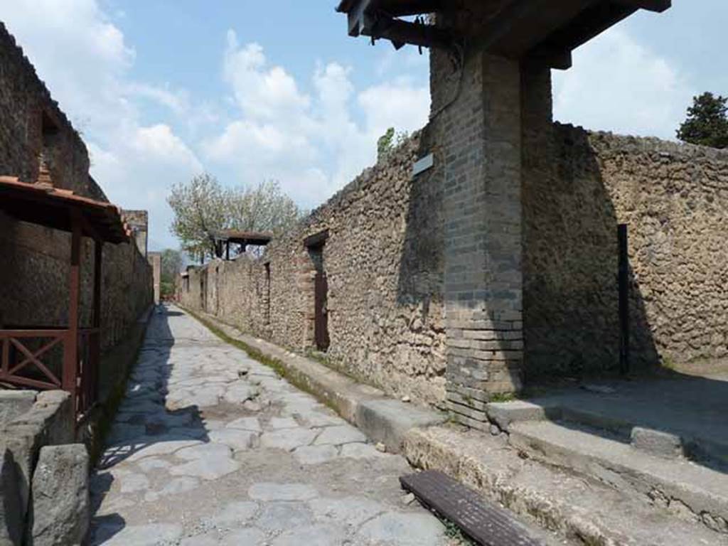 Via di Nocera, east side, May 2010. Looking north along II.1. from junction with Via di Castricio.