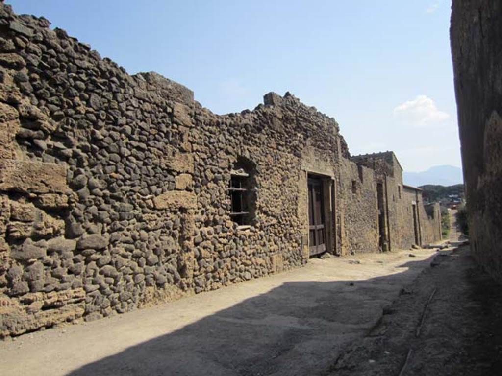 Vicolo dell�Efebo. March 2012. Looking south along east side near I.8.19. Photo courtesy of Marina Fuxa.