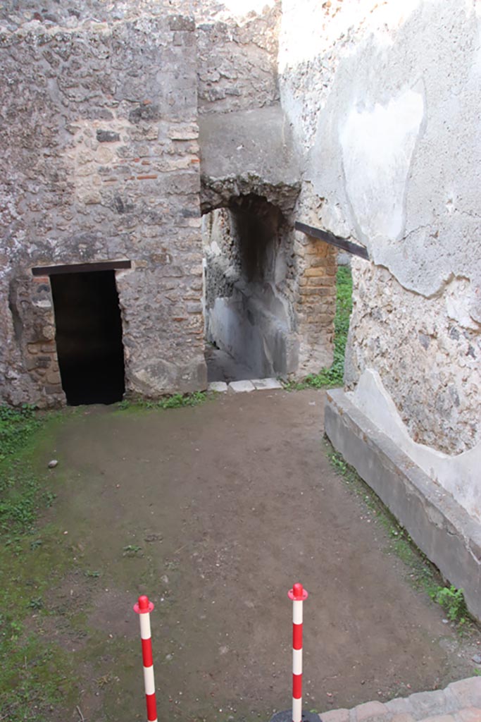 HGW24 Pompeii. Villa of Diomedes. October 2023. 
Looking west towards doorway into the “wagon’s entrance”, in the north wall of this room, on right.
Photo courtesy of Klaus Heese.

