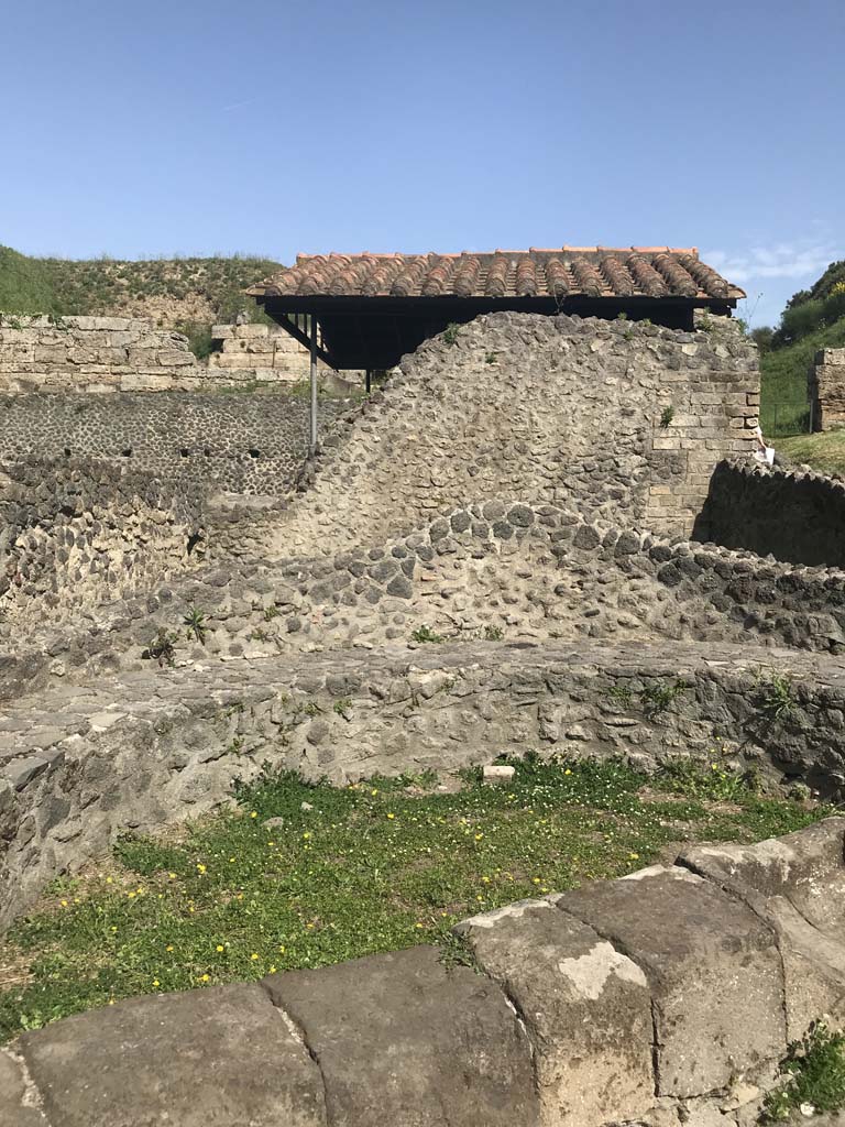Pompeii Porta Nocera. April 2019.
Looking north into semi-circular area near plaster casts of victims on north-west side of Via delle Tombe.
Photo courtesy of Rick Bauer.