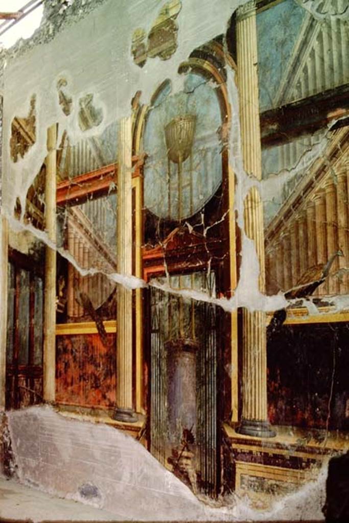 Oplontis, 1974. Room 15, oecus in the western part of villa, with painted wall. Photo by Stanley A. Jashemski.
Source: The Wilhelmina and Stanley A. Jashemski archive in the University of Maryland Library, Special Collections (See collection page) and made available under the Creative Commons Attribution-Non Commercial License v.4. See Licence and use details. J74f0666
