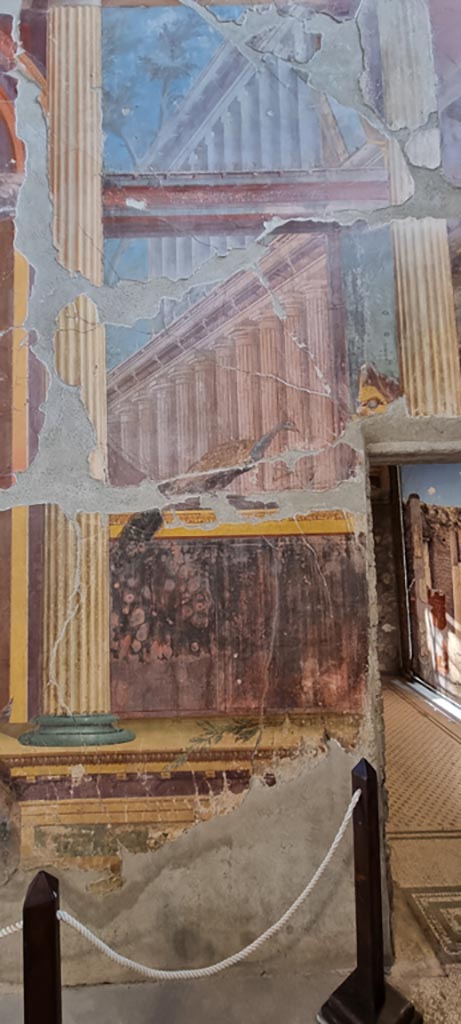 Oplontis, Villa of Poppea, January 2023.
Room 15, painted peacock and tragic mask, from south end of east wall.
Photo courtesy of Miriam Colomer.