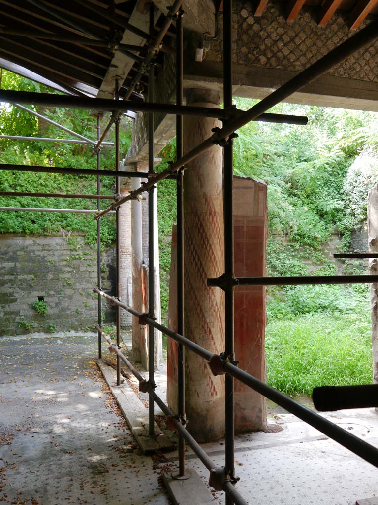 Oplontis Villa of Poppea, September 2018. Peristyle 19, looking south across portico.
Foto Anne Kleineberg, ERC Grant 681269 DÉCOR.