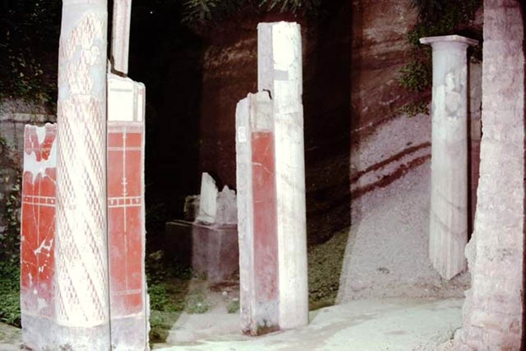 Oplontis, 1974. Area 19, south-west peristyle, looking south-west to garden area.
Photo by Stanley A. Jashemski.
Source: The Wilhelmina and Stanley A. Jashemski archive in the University of Maryland Library, Special Collections (See collection page) and made available under the Creative Commons Attribution-Non Commercial License v.4. See Licence and use details.
J74f0645