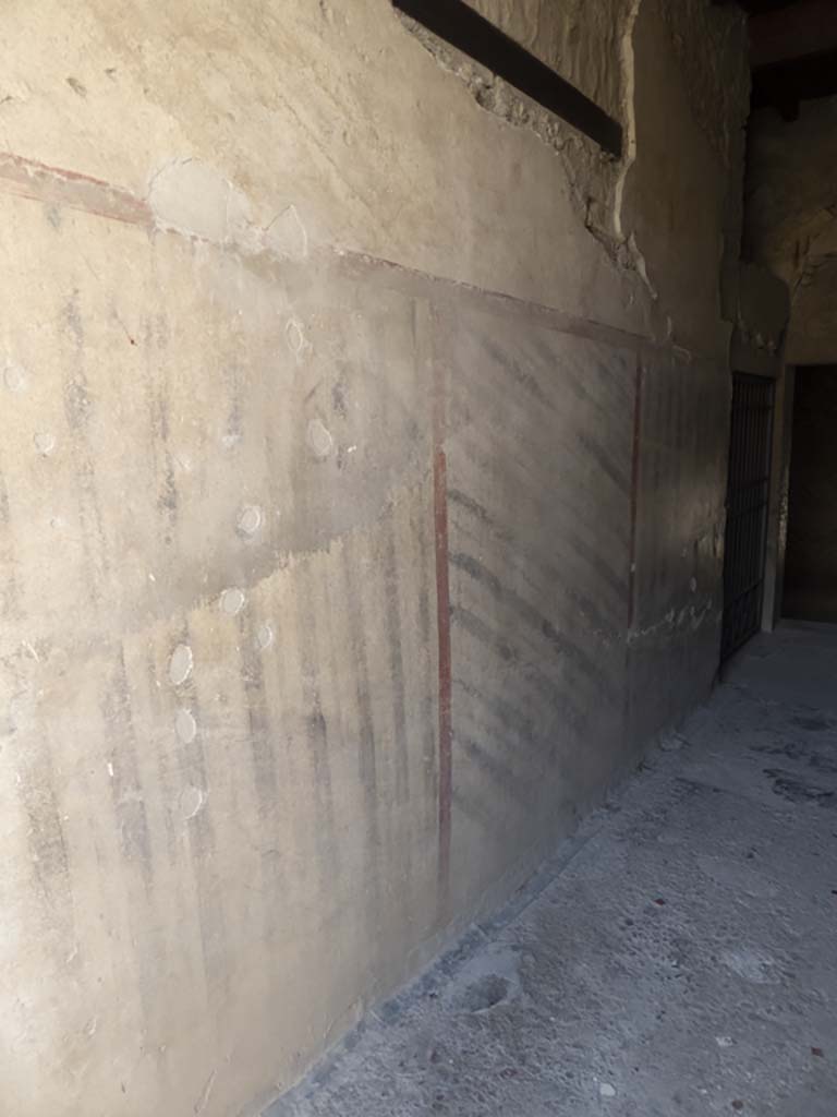 Oplontis Villa of Poppea, September 2017. Corridor 52, looking south along east wall.
Foto Annette Haug, ERC Grant 681269 DÉCOR.