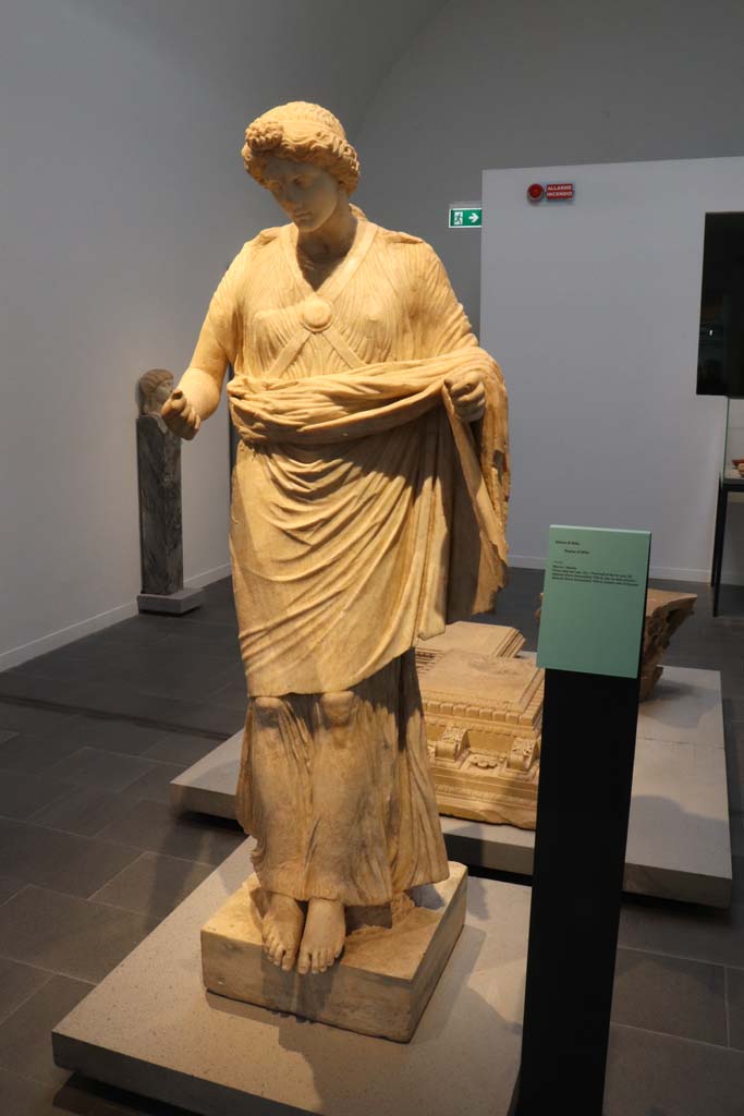 Oplontis Villa of Poppea, February 2021.
Statue of Nike, found in 1978, from eastern side of pool in Villa A, on display in Pompeii Antiquarium.
Photo courtesy of Fabien Bièvre-Perrin (CC BY-NC-SA).