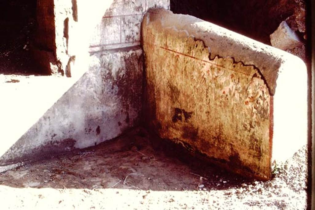 Oplontis, 1984. Looking north-east to area on the eastern side of the window of room 94.
Source: The Wilhelmina and Stanley A. Jashemski archive in the University of Maryland Library, Special Collections (See collection page) and made available under the Creative Commons Attribution-Non Commercial License v.4. See Licence and use details. J84f0090