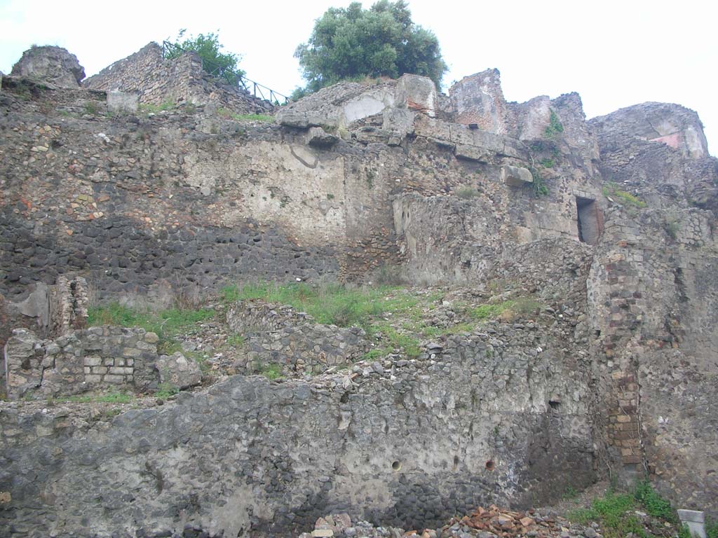 VIII.2.A, on left, VIII.2.1, on right, Pompeii. May 2010.
Looking north towards rear lower levels, continuation from above. Photo courtesy of Ivo van der Graaff.